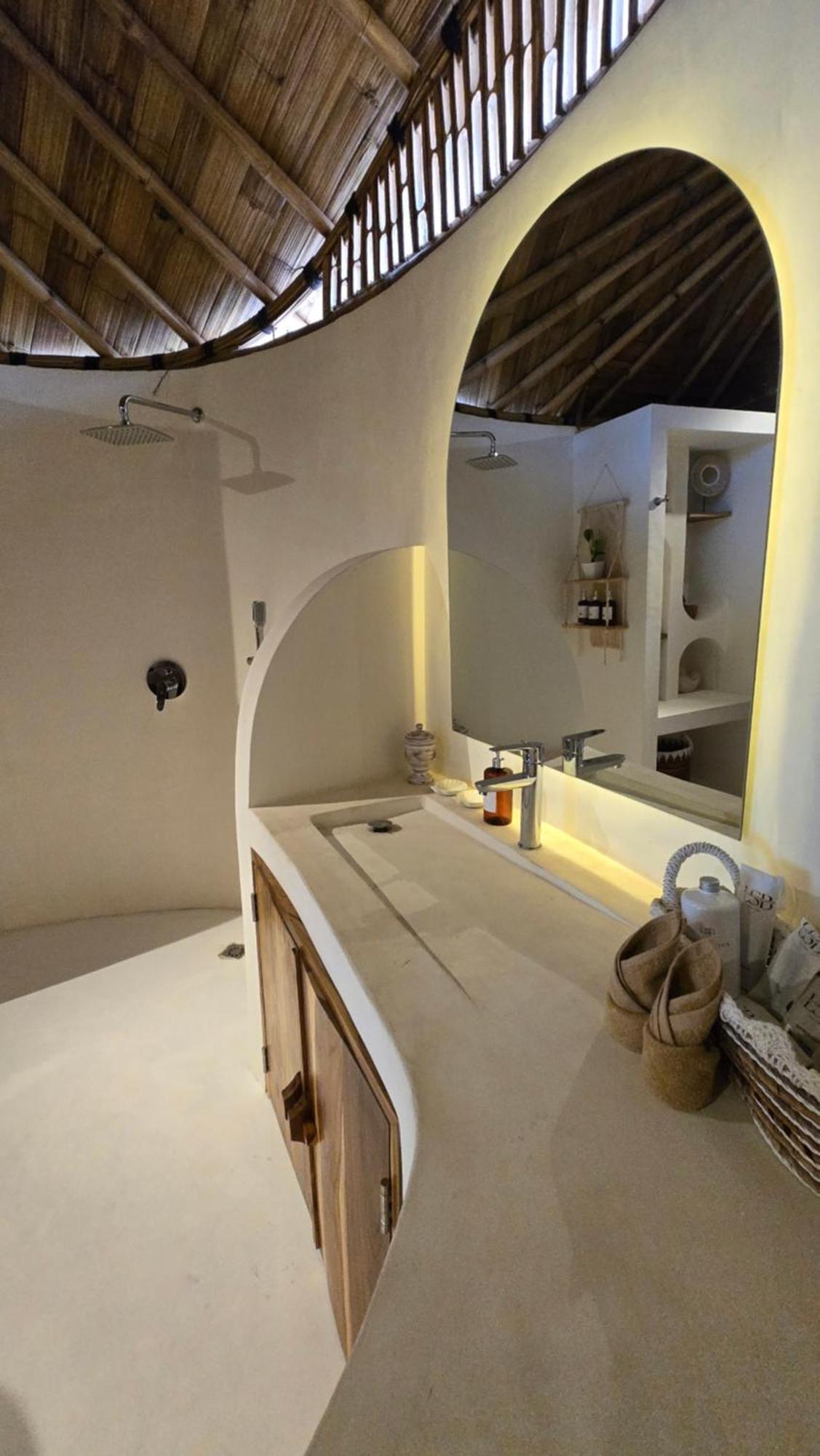 Hotel Les Sables Blancs - Adults Only - Gili Air Buitenkant foto